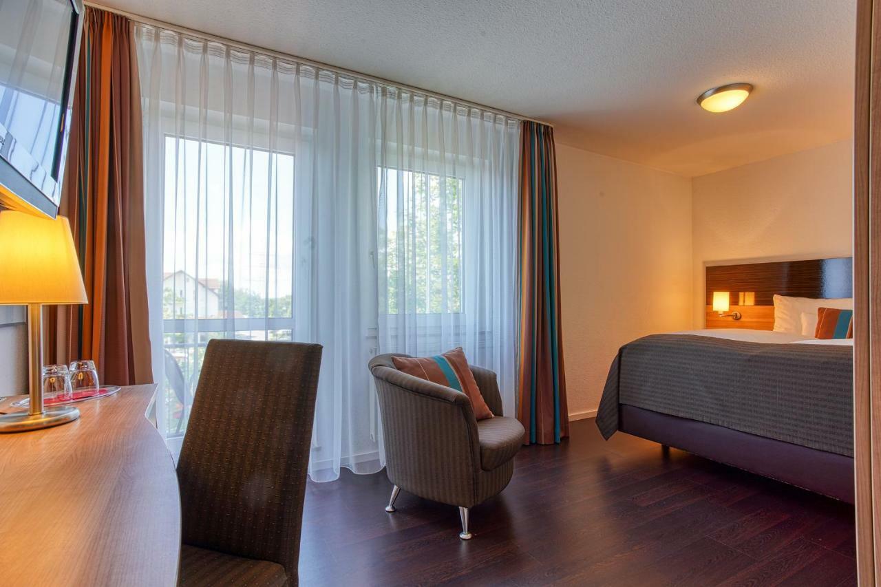 Centro Hotel U-No1, Trademark Collection By Wyndham Großbettlingen Екстериор снимка
